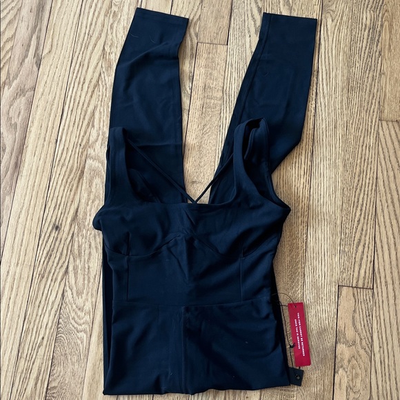 DO NOT BUY DO NOT HAVE - Picture 3 of 6